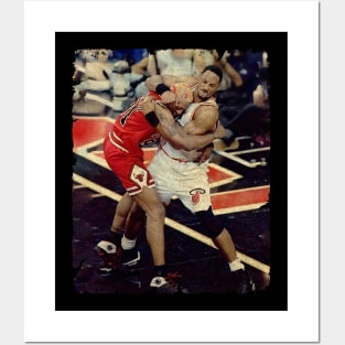 Alonzo Mourning vs Dennis Rodman, 1995 Posters and Art